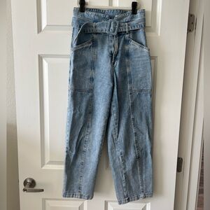 Le Lis Light Blue High-Rise Belted Jeans